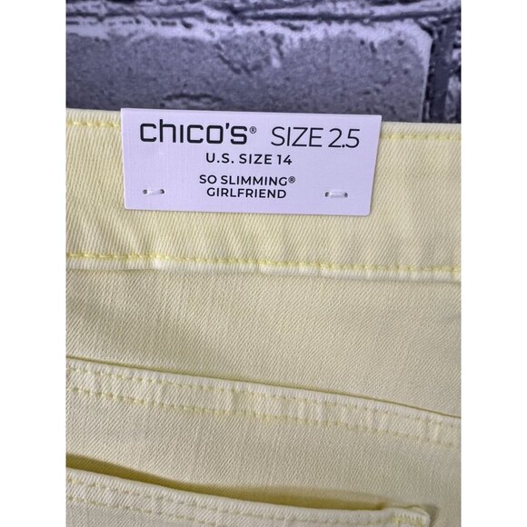 Chico's So Slimming Girlfriend Short Bright Yellow Size 2.5 US 14 Rolled Cuff - Picture 6 of 8
